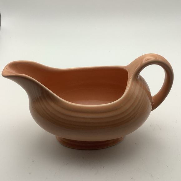 Vintage Fiesta Apricot Gravy /Sauce Boat - Picture 1 of 8